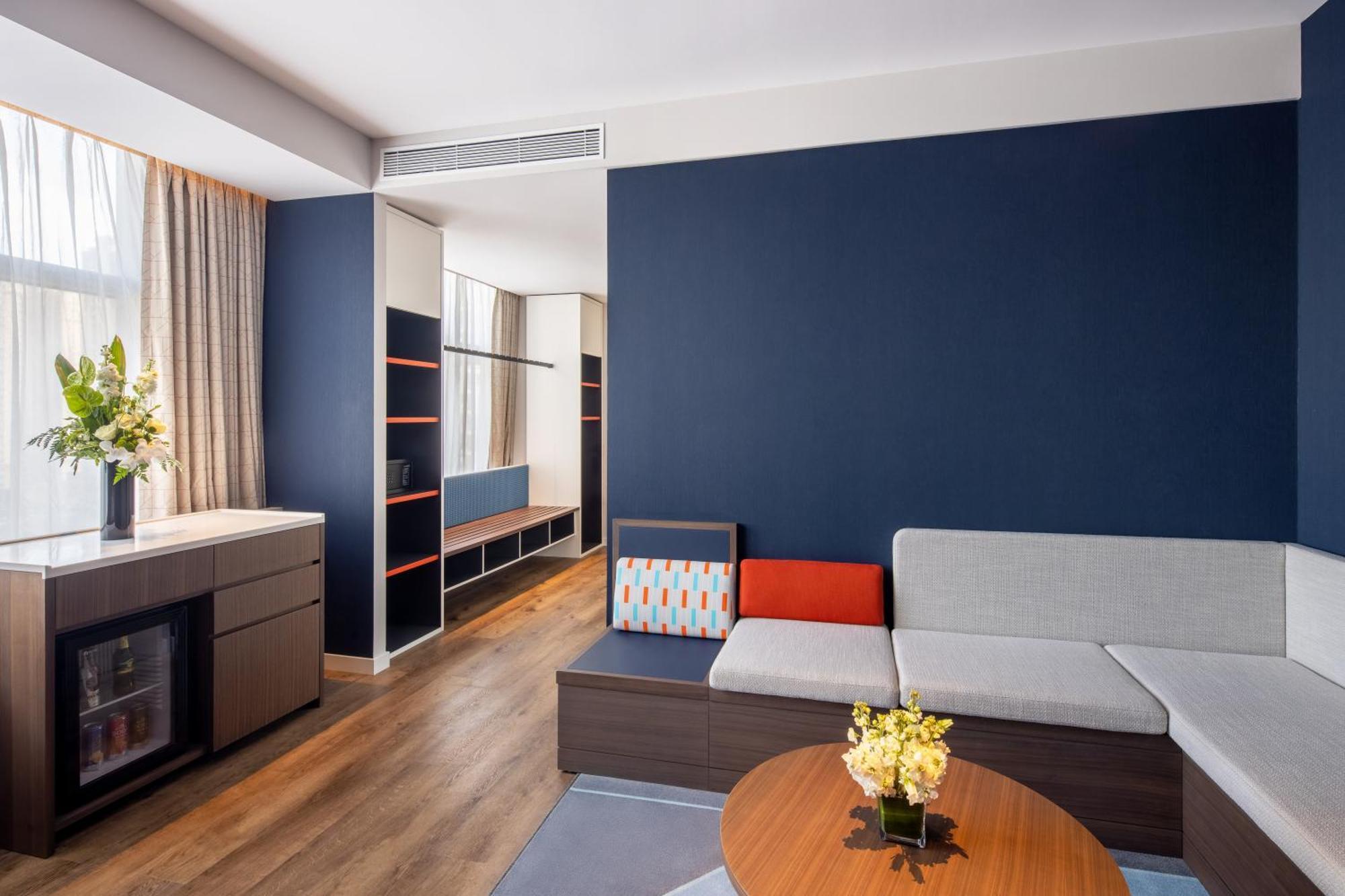 Holiday Inn Express Qingdao Jinshui By Ihg Exteriör bild